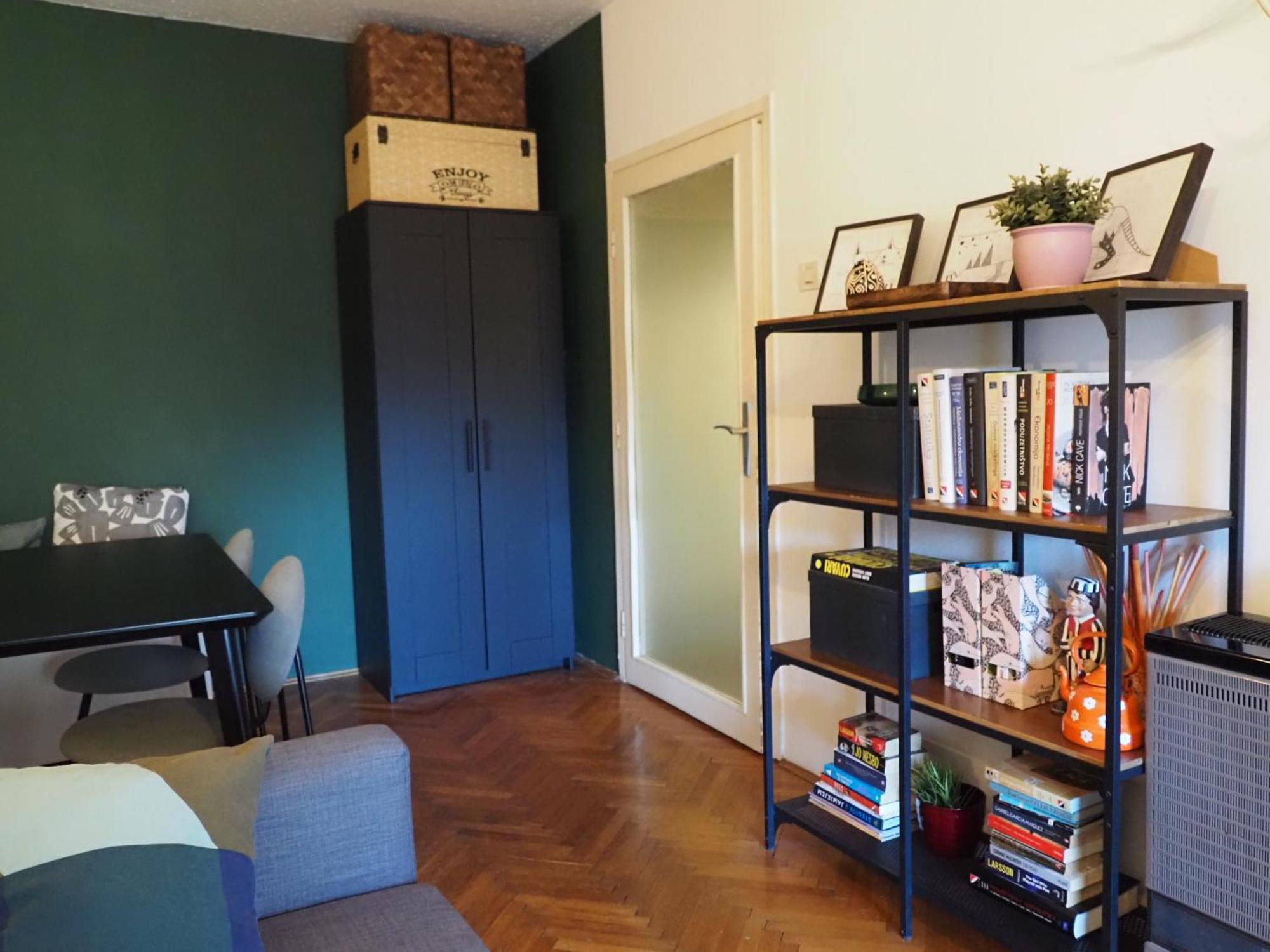 Cozy Near Tram Station Appartamento Zagabria